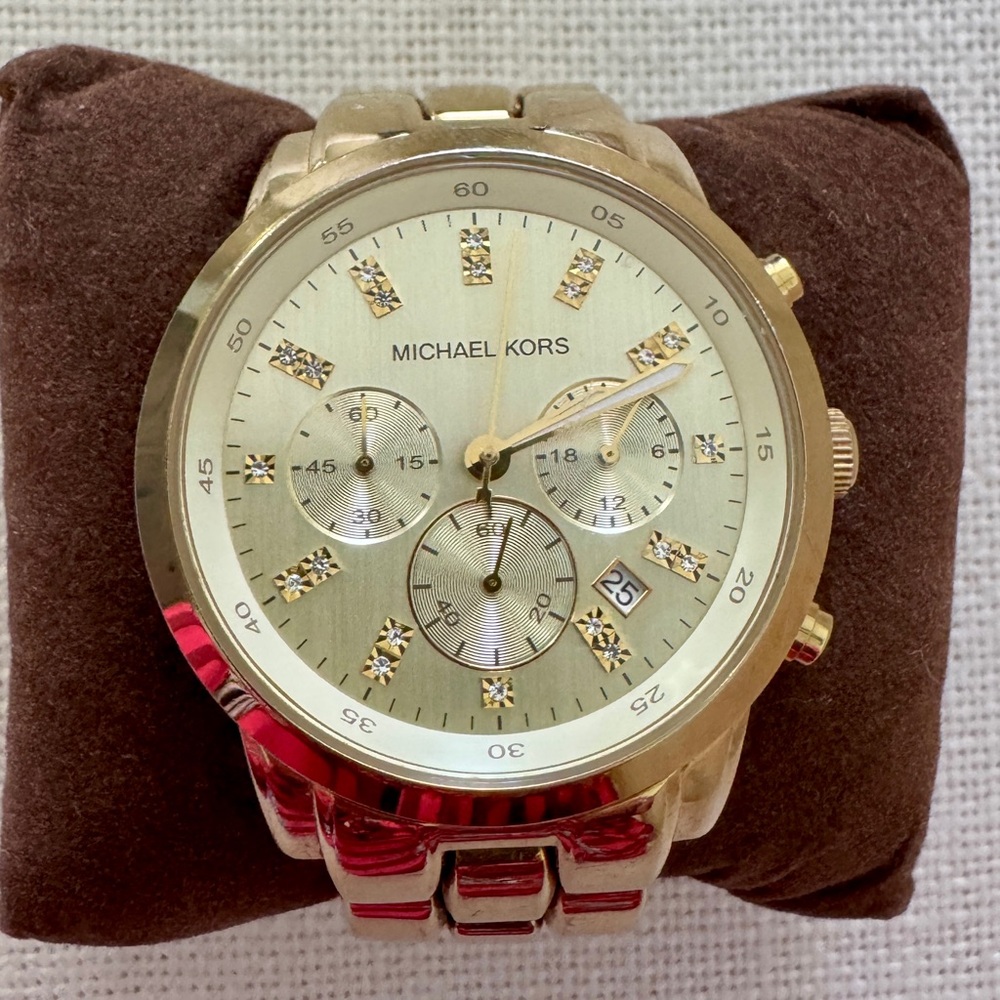 Michael Kors Women's Gold Tone Chronograph Watch - Gold - Picture 3 of 10